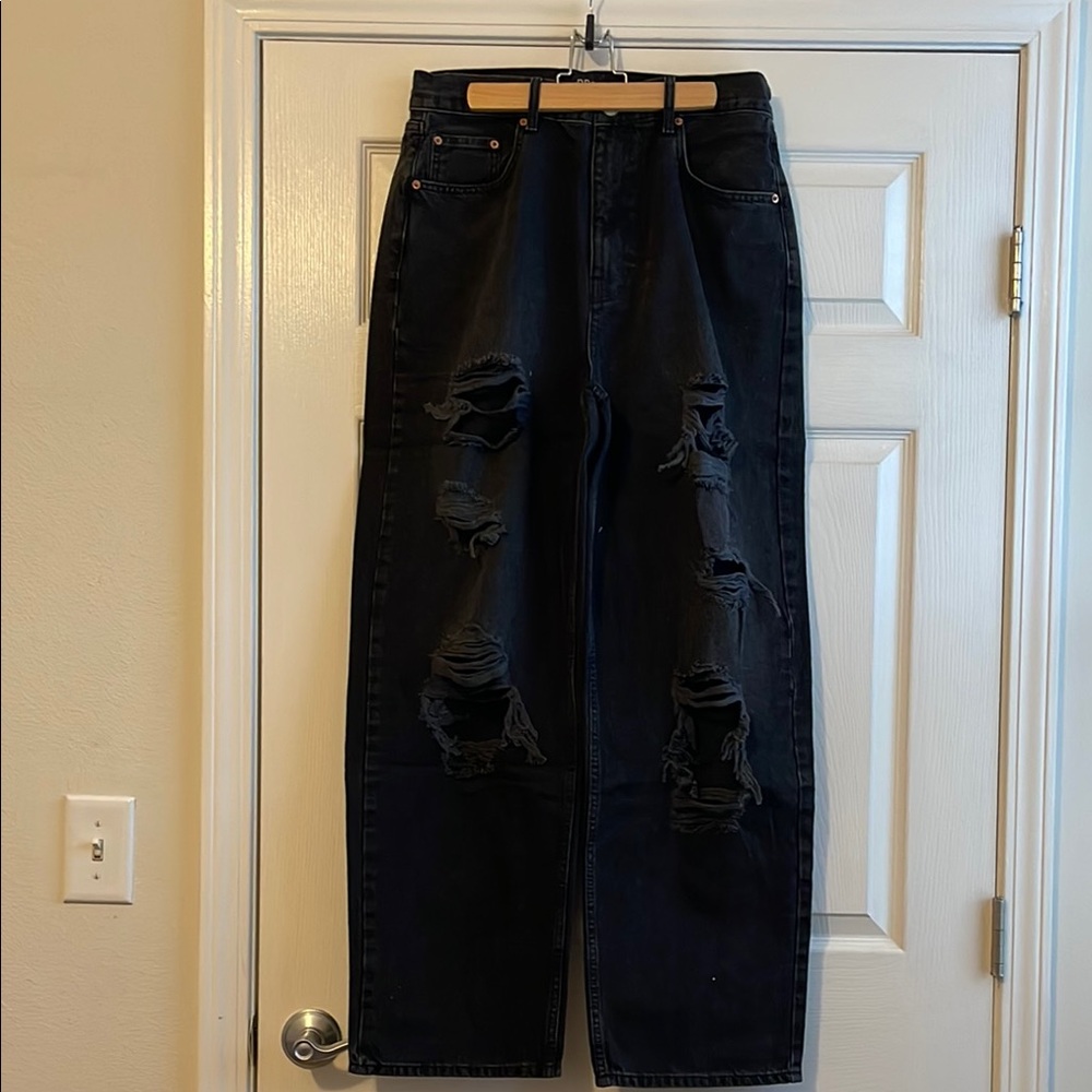 Urban Outfitters High Rise Baggy Ripped Jeans, NEVER WORN